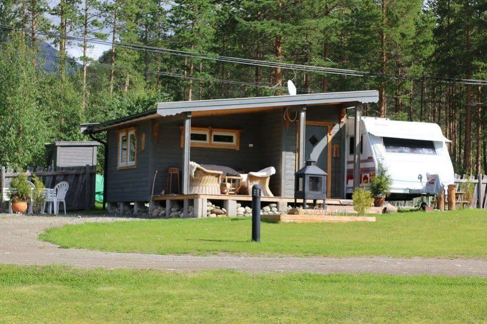 Вілла Saltdal Turistsenter Storjord Екстер'єр фото